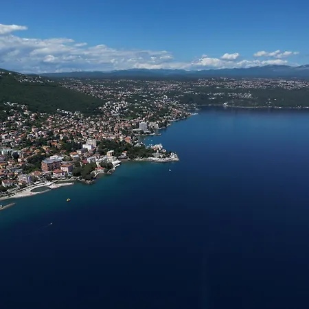 Apartments Opatija Lägenhet
