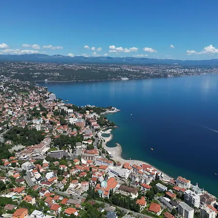Apartments Opatija Apartamento